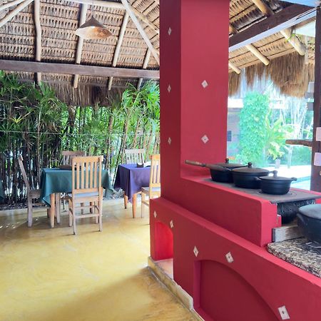 Pousada North Shore Maresias - 2 Quadras Da Praia - Casas De 2 Quartos - 80 M2 -2 Banheiros -Piscina Sauna - Estacion-Churrasq Privativa -Wifi Animais De Peq Porte Roupa De Cama E Banho Экстерьер фото